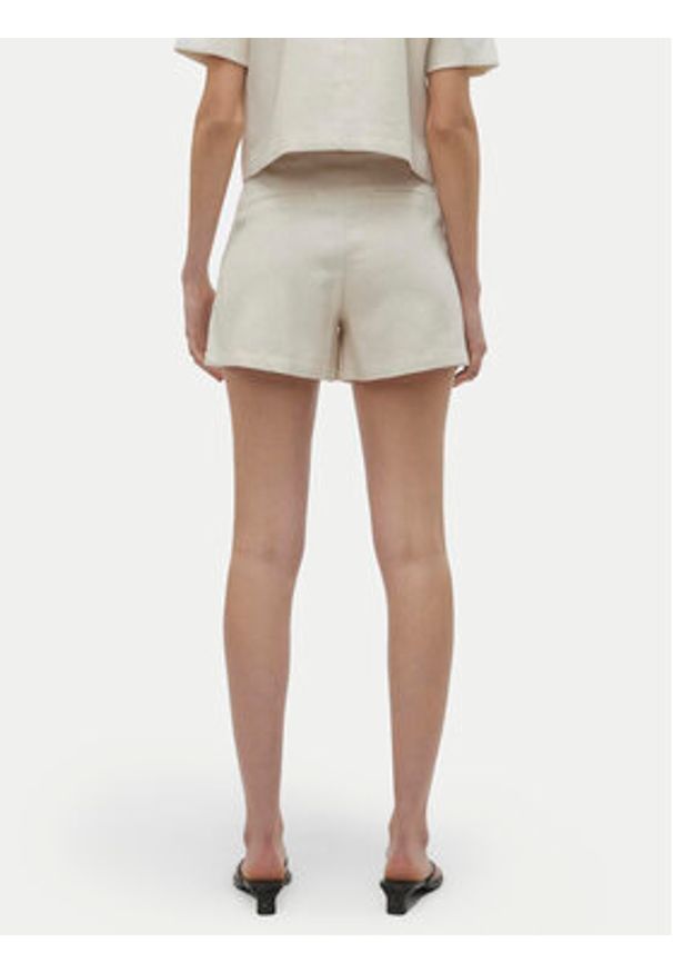 Vero Moda Szorty materiałowe Florence 10306692 Écru Regular Fit. Materiał: syntetyk, wiskoza