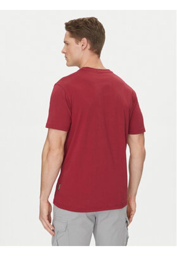 Napapijri T-Shirt Salis NP0A4H8D Czerwony Regular Fit. Kolor: czerwony. Materiał: bawełna