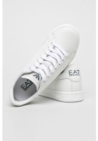 EA7 Emporio Armani - Buty skórzane. Nosek buta: okrągły. Zapięcie: sznurówki. Kolor: biały. Materiał: skóra. Szerokość cholewki: normalna. Obcas: na obcasie. Wysokość obcasa: niski #3
