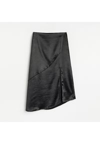 Reserved - Spódnica z rozcięciem - Czarny. Kolor: czarny #1