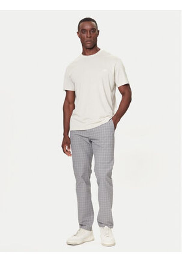 BOSS Chinosy 50547722 Szary Slim Fit. Kolor: szary. Materiał: bawełna