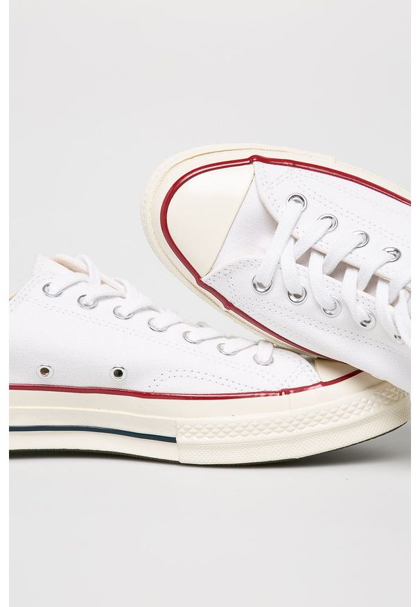 Converse - Tenisówki. Nosek buta: okrągły. Zapięcie: sznurówki. Kolor: biały. Materiał: guma