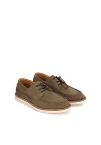 Kazar - Khaki półbuty męskie w żeglaskim stylu. Kolor: zielony. Materiał: zamsz #3