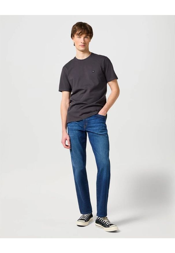 Wrangler - WRANGLER TEXAS STRETCH NIGHT BREAK W1219237W 112126068. Stan: podwyższony. Styl: klasyczny