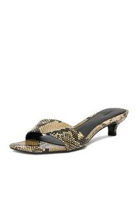 Gino Rossi - GINO ROSSI Klapki EO-V2229-111 Beżowy. Kolor: beżowy. Materiał: skóra #9