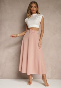 Renee - Różowa Rozkloszowana Spódnica Maxi z Paskiem i Klamrą Adlirca. Okazja: na co dzień. Kolor: różowy. Materiał: materiał. Wzór: gładki. Styl: casual
