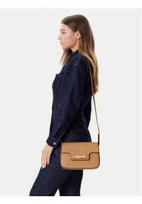 DKNY Torebka Avril R52EKJ30 Beżowy. Kolor: beżowy. Materiał: skórzane #1