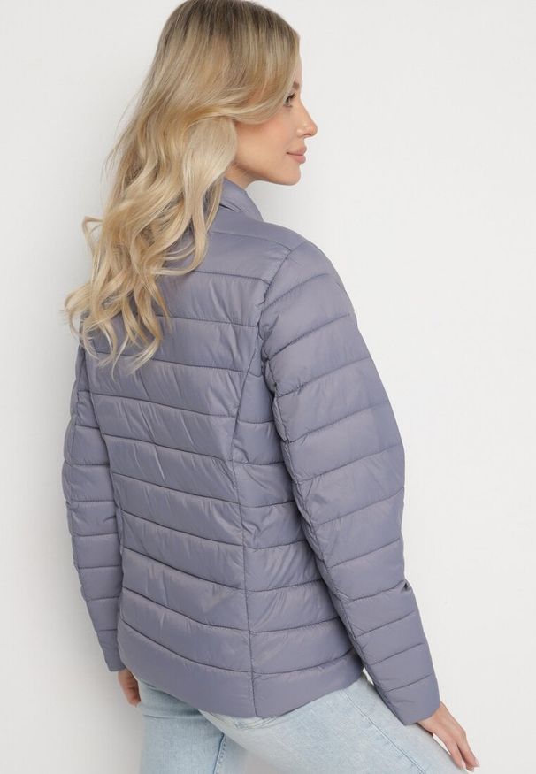 Born2be - Szara Pikowana Kurtka w Klasycznym Stylu Nelaniel. Okazja: na co dzień. Kolor: szary. Materiał: jeans. Styl: klasyczny