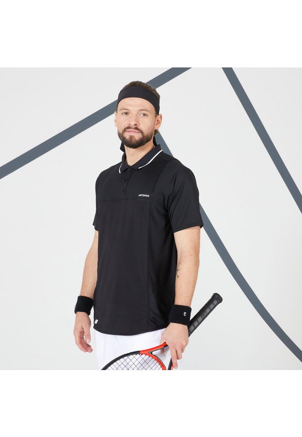 ARTENGO - Koszulka polo do tenisa z krótkim rękawem męska Artengo TPO DRY. Typ kołnierza: polo. Kolor: czarny. Materiał: poliester. Długość rękawa: krótki rękaw. Długość: krótkie. Sport: tenis