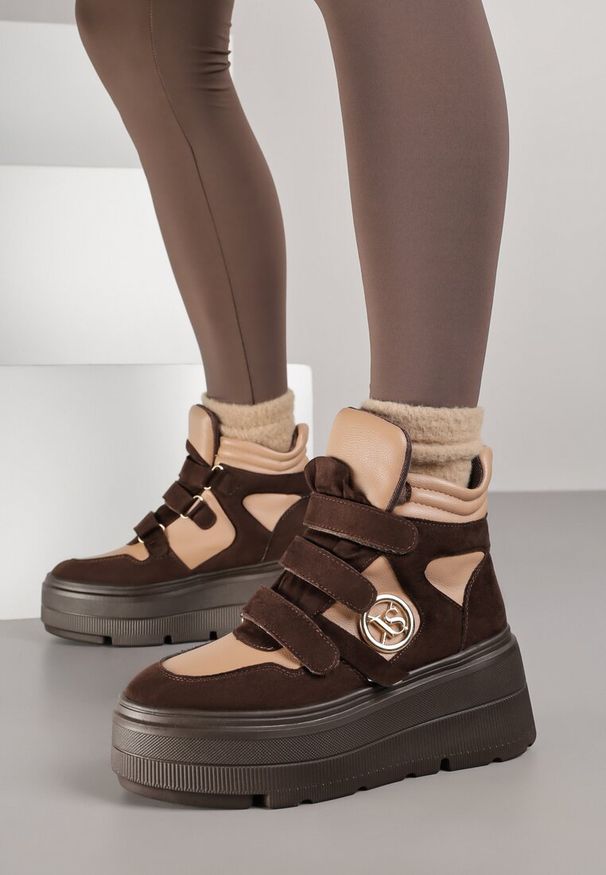 Renee - Beżowo-Brązowe Botki Sneakersy Vices na Platformie w Stylu Y2K Gelira. Okazja: na co dzień. Zapięcie: rzepy. Kolor: beżowy. Materiał: jeans. Wzór: aplikacja. Sezon: lato. Obcas: na platformie
