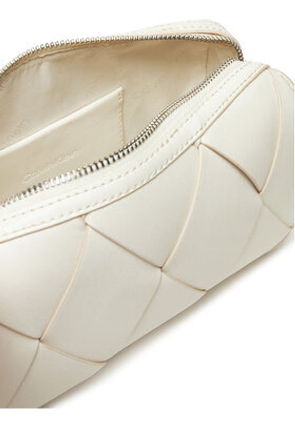 Calvin Klein Torebka Ck Woven Camera Bag K60K613002 Écru. Materiał: skórzane