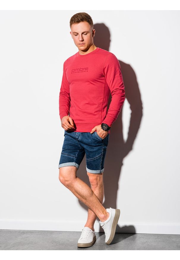 Ombre Clothing - Bluza męska bez kaptura z nadrukiem B1160 - czerwona - XL. Typ kołnierza: bez kaptura. Kolor: czerwony. Materiał: bawełna, poliester. Wzór: nadruk