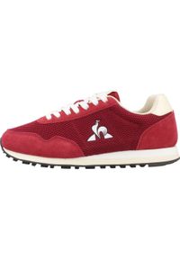 Le Coq Sportif - Kapcie LE COQ SPORTIF ASTRA_2 Czerwony. Kolor: czerwony. Materiał: syntetyk, tkanina. Sport: turystyka piesza
