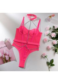 Intica - Body z łańcuszkiem eleganckie na wyjątkowe okazje Folline. Kolor: różowy. Materiał: materiał