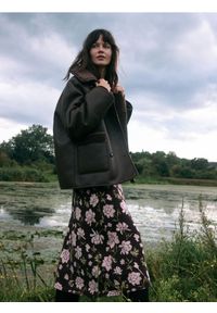 Reserved - Żakardowa spódnica midi - wielobarwny. Materiał: żakard #1