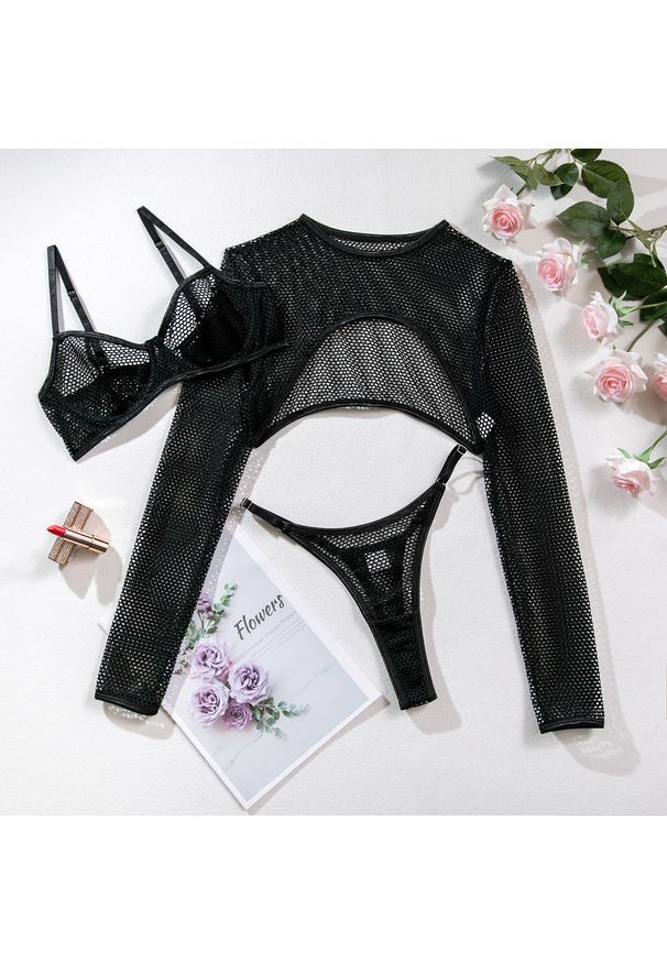 Intica - Komplet bieliźniany z narzutką i crop topem siateczkowy na wieczór Jorien. Kolor: czarny. Materiał: tkanina