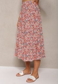 Renee - Różowe Szerokie Spodnie Culotte High Waist z Gumką w Talii Vikiisona. Stan: podwyższony. Kolor: różowy. Materiał: tkanina. Sezon: lato #4