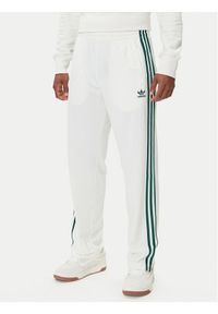 Adidas - adidas Spodnie dresowe adicolor Classics Firebird KA0480 Biały Regular Fit. Kolor: biały. Materiał: syntetyk
