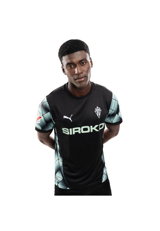 Oficjalna koszulka piłkarska Puma dla dorosłych Real Sporting de Gijón Footba. Kolor: zielony, czarny, wielokolorowy. Wzór: geometria. Sport: piłka nożna