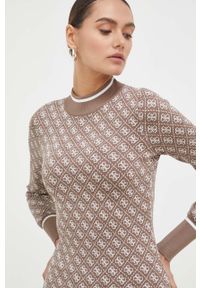 Guess sukienka kolor beżowy mini dopasowana. Kolor: beżowy. Materiał: dzianina. Długość rękawa: długi rękaw. Typ sukienki: dopasowane. Długość: mini #4