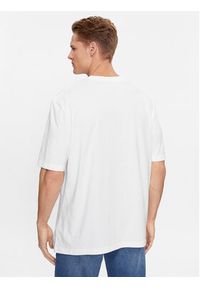 Calvin Klein Jeans T-Shirt J30J323995 Biały Relaxed Fit. Kolor: biały. Materiał: bawełna #4