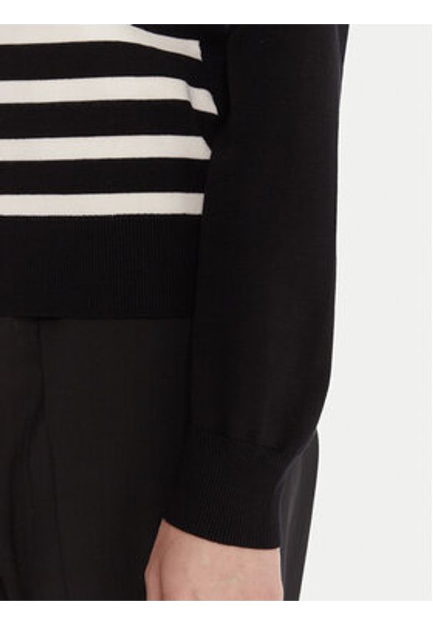 Liu Jo Sport Golf TF5219 MS63L Czarny Regular Fit. Typ kołnierza: golf. Kolor: czarny. Materiał: syntetyk. Styl: sportowy