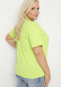 Born2be - Jasnozielony Bawełniany T-shirt z Ozdobnym Napisem i Cyrkoniami Olisandra. Okazja: na co dzień. Kolekcja: plus size. Kolor: zielony. Materiał: bawełna. Wzór: napisy. Styl: klasyczny, casual #3