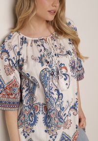 Born2be - Niebieska Wiskozowa Bluzka w Etniczny Wzór z Frędzlami w Stylu Boho Raimine. Okazja: do pracy, na co dzień. Kolor: niebieski. Materiał: wiskoza. Wzór: gładki. Styl: boho #2