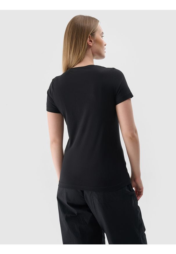 4f - 4F T-shirt slim z nadrukiem damski - czarny L. Okazja: na co dzień. Kolor: czarny. Materiał: materiał, jersey, dzianina. Wzór: nadruk. Styl: sportowy, klasyczny, casual