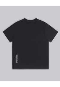 DSQUARED2 KIDS - Czarna koszulka z tłoczonym logo 4-16 lat. Kolor: czarny. Materiał: bawełna. Wzór: napisy, nadruk. Sezon: lato. Styl: sportowy