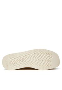 Clarks Półbuty Wallabee FTR 2 Lo 26181388 Brązowy. Kolor: brązowy. Materiał: skóra