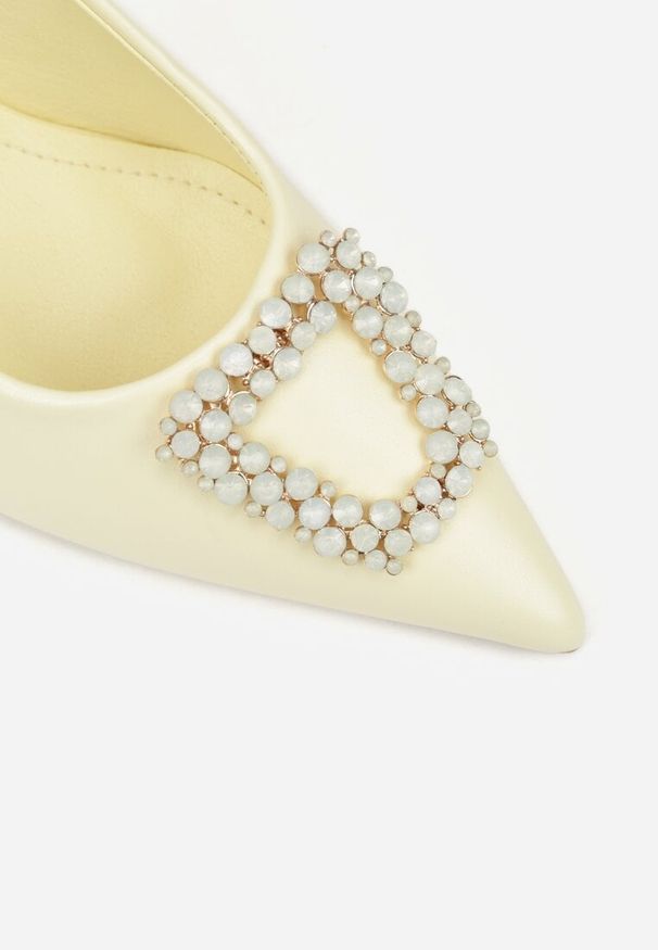 Born2be - Żółte Sandały na Szpilce z Cyrkoniową Klamrą Starstone. Okazja: na co dzień, na ślub cywilny, na wesele. Zapięcie: klamry. Kolor: żółty. Materiał: jeans. Obcas: na szpilce. Styl: casual, elegancki, klasyczny