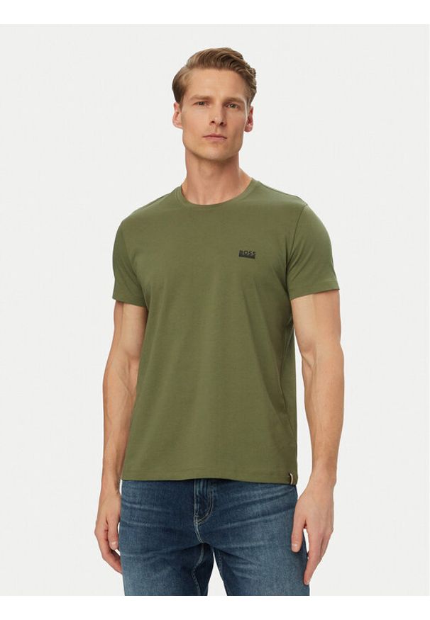 BOSS T-Shirt 50531401 Zielony ciemny Regular Fit. Kolor: zielony. Materiał: bawełna