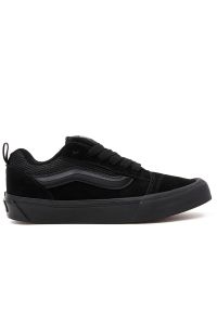 Buty Vans KNU Skool VN0009QCBKA1 - czarne. Okazja: na co dzień. Zapięcie: pasek. Kolor: czarny. Materiał: zamsz, tkanina, guma. Szerokość cholewki: normalna. Model: Vans Old Skool