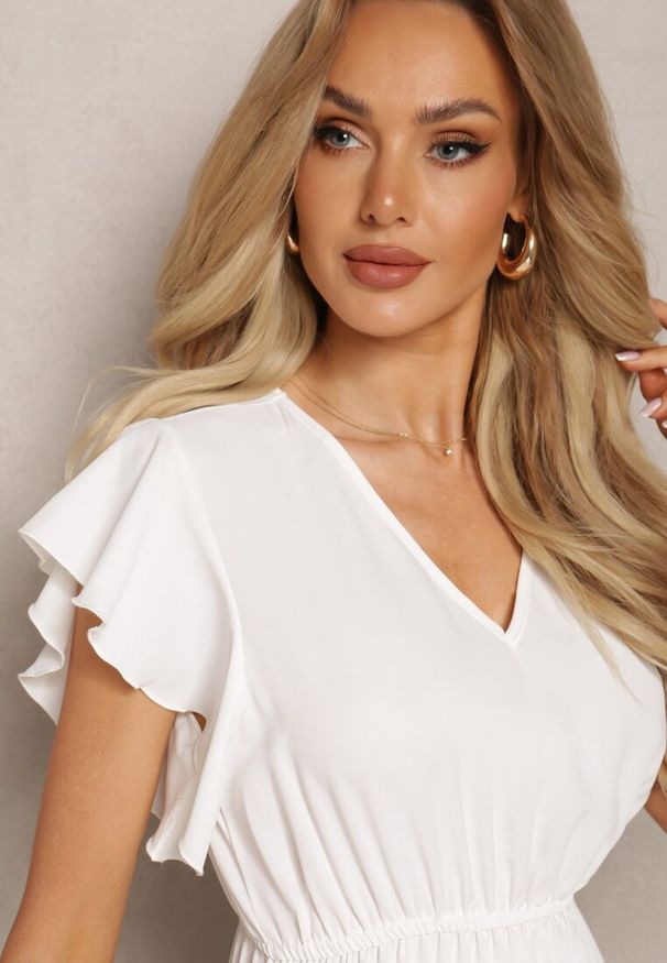 Renee - Biała Rozkloszowana Sukienka Midi z Plisami na Dole Nairata. Kolor: biały. Długość: midi