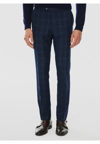 Pako Lorente - PAKO LORENTE – Spodnie garniturowe w kratę. Okazja: na spotkanie biznesowe. Materiał: poliester, wiskoza. Styl: elegancki, biznesowy