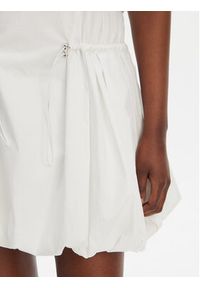 Pinko - PINKO Sukienka codzienna Benny 105305 A2MO Biały Regular Fit. Okazja: na co dzień. Kolor: biały. Materiał: bawełna. Typ sukienki: proste. Styl: casual #5