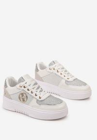 Renee - Białe Sneakersy z Metalicznymi Wstawkami i Brokatem na Grubej Podeszwie Xaneta. Kolor: biały #5