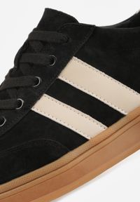 Born2be - Czarne Skórzane Sneakersy i Ozdobnymi Paskami Zelisei. Okazja: na co dzień. Zapięcie: pasek. Kolor: czarny. Materiał: skóra #8