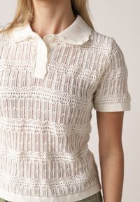 Born2be - Beżowa Szydełkowa Bluzka z Wiskozy z Guzikami i Kołnierzykiem Calime. Okazja: na co dzień. Kolor: beżowy. Materiał: wiskoza. Styl: casual, klasyczny #4