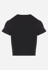 Born2be - Czarny T-shirt z Prążkowanego Materiału o Krótkim Kroju Telunna. Okazja: na spotkanie biznesowe, na co dzień. Kolor: czarny. Materiał: materiał, prążkowany. Długość: krótkie. Styl: klasyczny, casual, elegancki, biznesowy