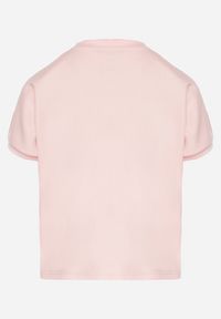 Born2be - Różowy T-shirt Ozdobiony Napisem Devenee. Okazja: na co dzień. Kolor: różowy. Materiał: jeans. Wzór: napisy, aplikacja. Styl: klasyczny, casual #2