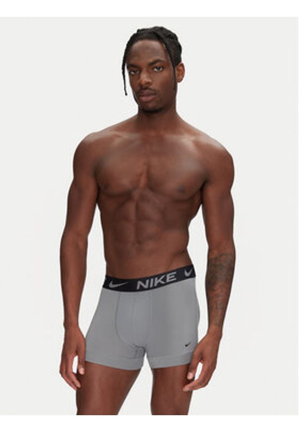 Nike Komplet 3 par bokserek 0000KE1156 Czarny. Kolor: czarny. Materiał: syntetyk