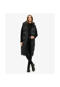 Superdry - Kamizelka pikowana z długim kapturem SUPERDRY.. Kolor: czarny. Długość rękawa: długi rękaw. Długość: długie. Styl: elegancki #1