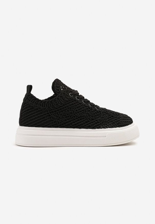 Born2be - Czarne Sneakersy w Stylu Tenisówek z Siateczkową Cholewką Sunelise. Okazja: na co dzień. Kolor: czarny. Materiał: jeans. Szerokość cholewki: normalna