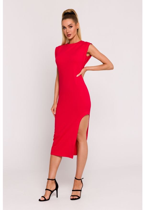 MOE - Czerwona Midi Sukienka z Wycięciem na Noge. Kolor: czerwony. Materiał: bawełna, elastan. Długość: midi