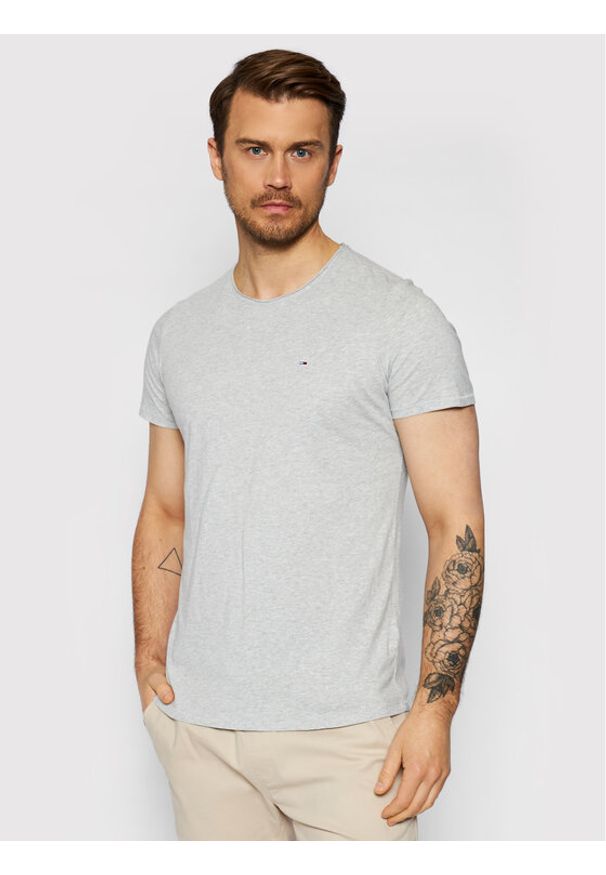 Tommy Jeans T-Shirt Jaspe DM0DM09586 Szary Slim Fit. Kolor: szary. Materiał: bawełna, syntetyk