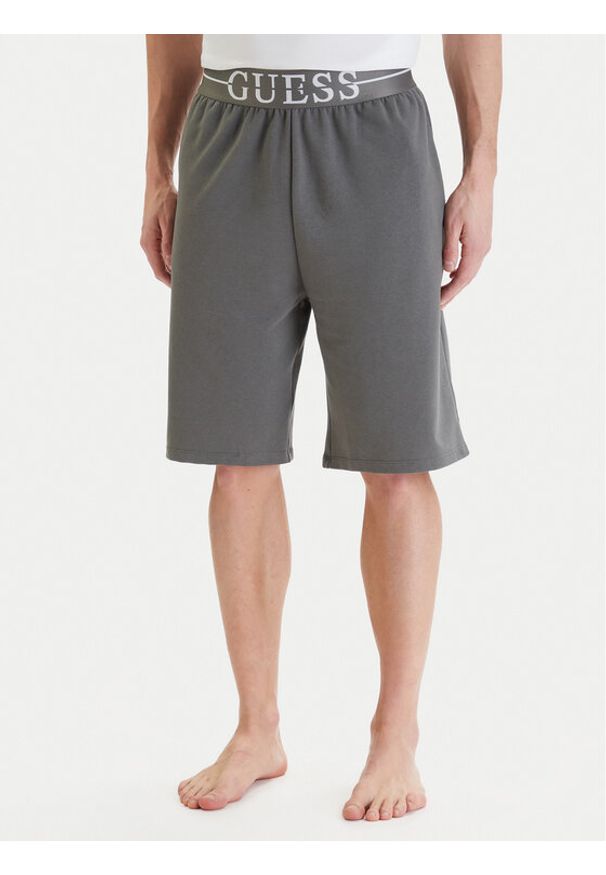 Guess Szorty sportowe U6GD00 KC241 Szary Regular Fit. Kolor: szary. Materiał: bawełna. Styl: sportowy