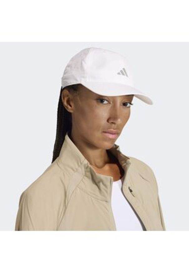 Adidas - adidas Czapka z daszkiem JZ0507 Biały. Kolor: biały. Materiał: poliester