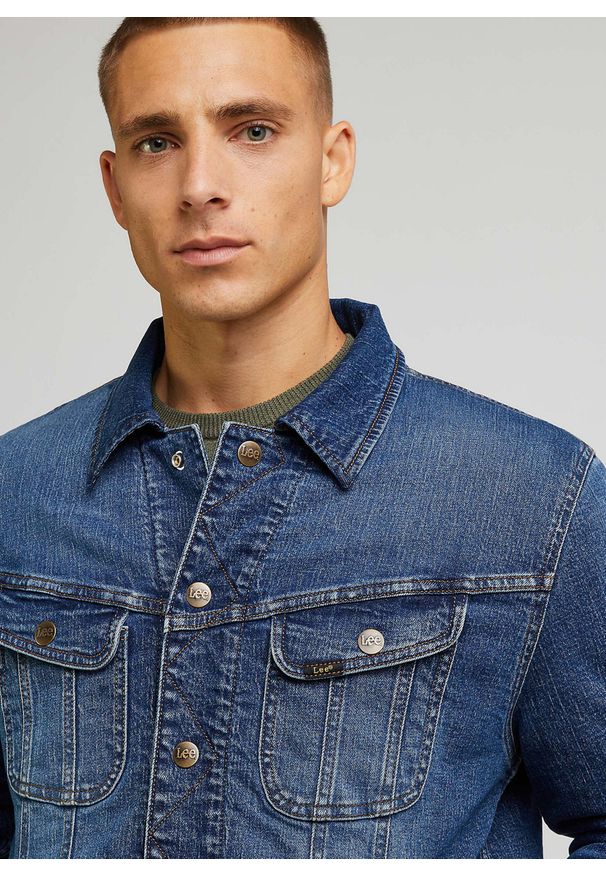 Lee - LEE REVERSABLE RIDER JACKET MĘSKA KURTKA JEANSOWA DŻINSOWA NA GUZIKI MID DARK L89HPME46. Materiał: jeans